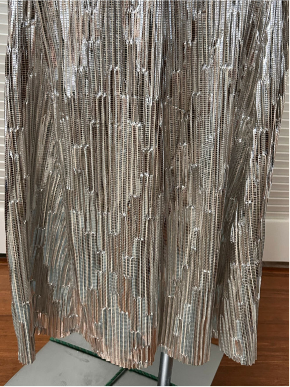 Maeve by Anthropologie Metallic Silver Pleated Midi Skirt Size 6 - Picture 7 of 12